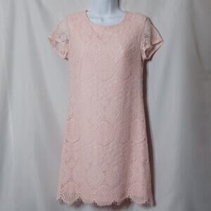 LAUNDRY by Shelli Segal Pink Lace Overlay Cap Sleeve Dress. Size 4P